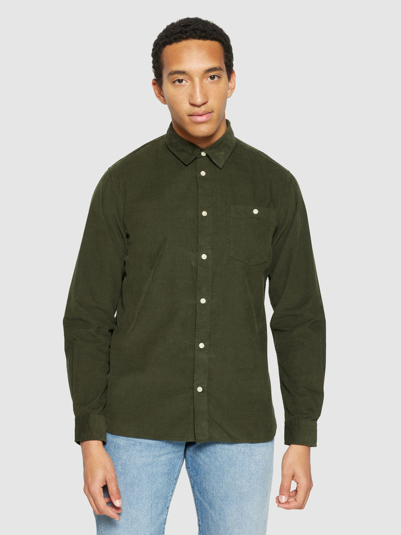 KnowledgeCotton Apparel - MEN Regular fit corduroy shirt Shirts 1090 Forrest Night